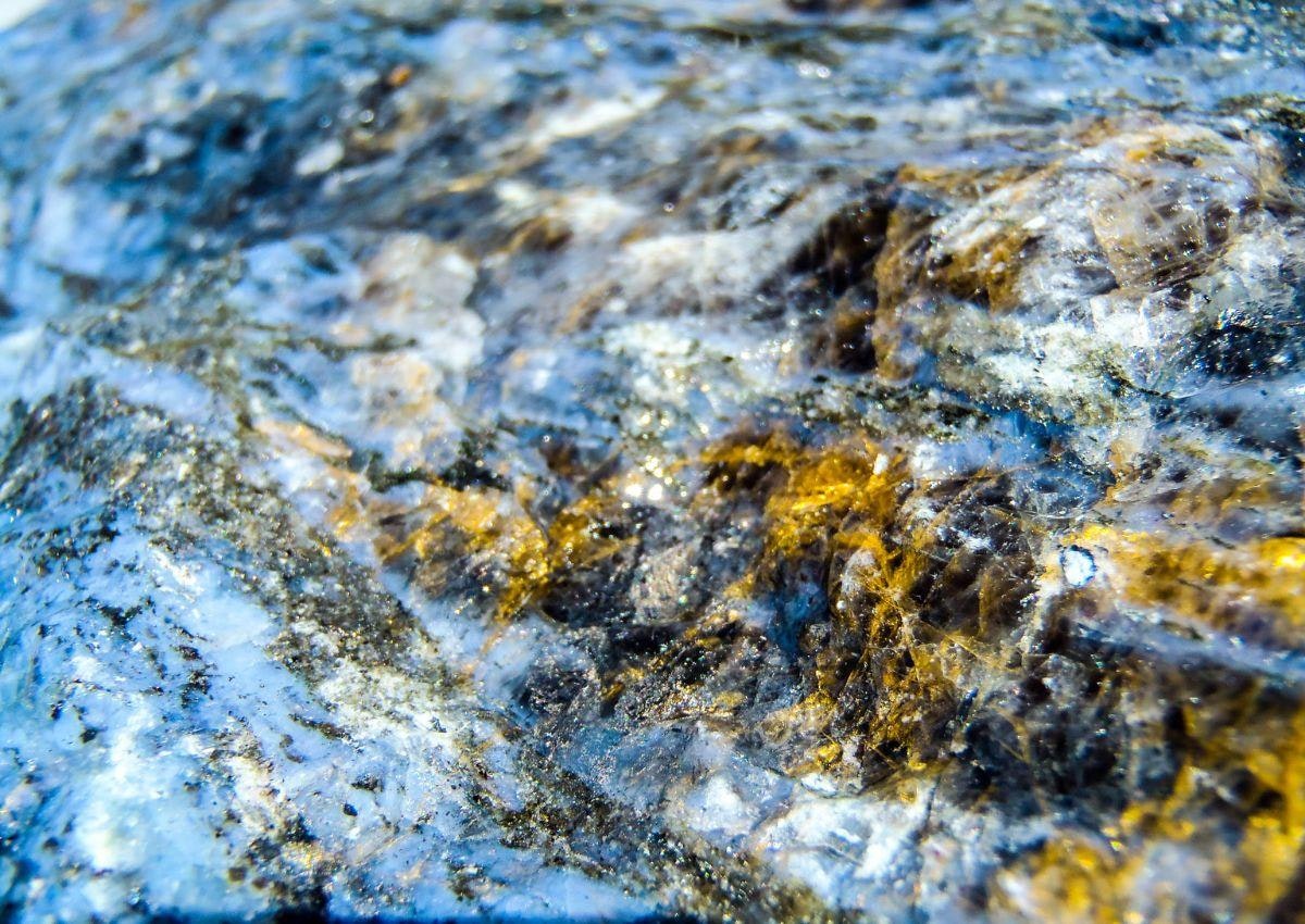 Gold 1200x850