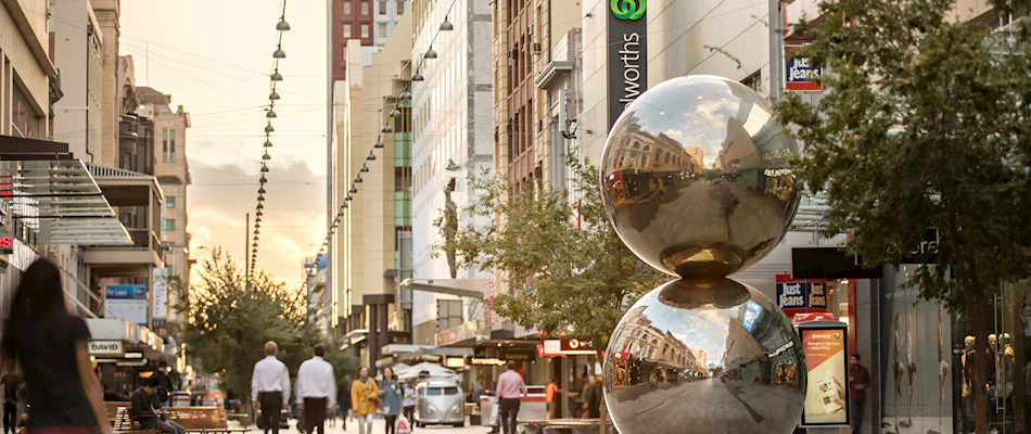 Rundle mall sculpture XL